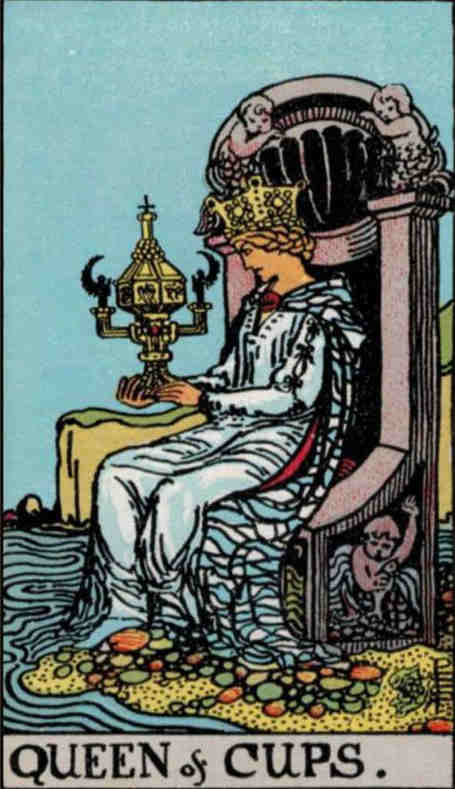 tarot-35-minor-cups-queen.jpg
